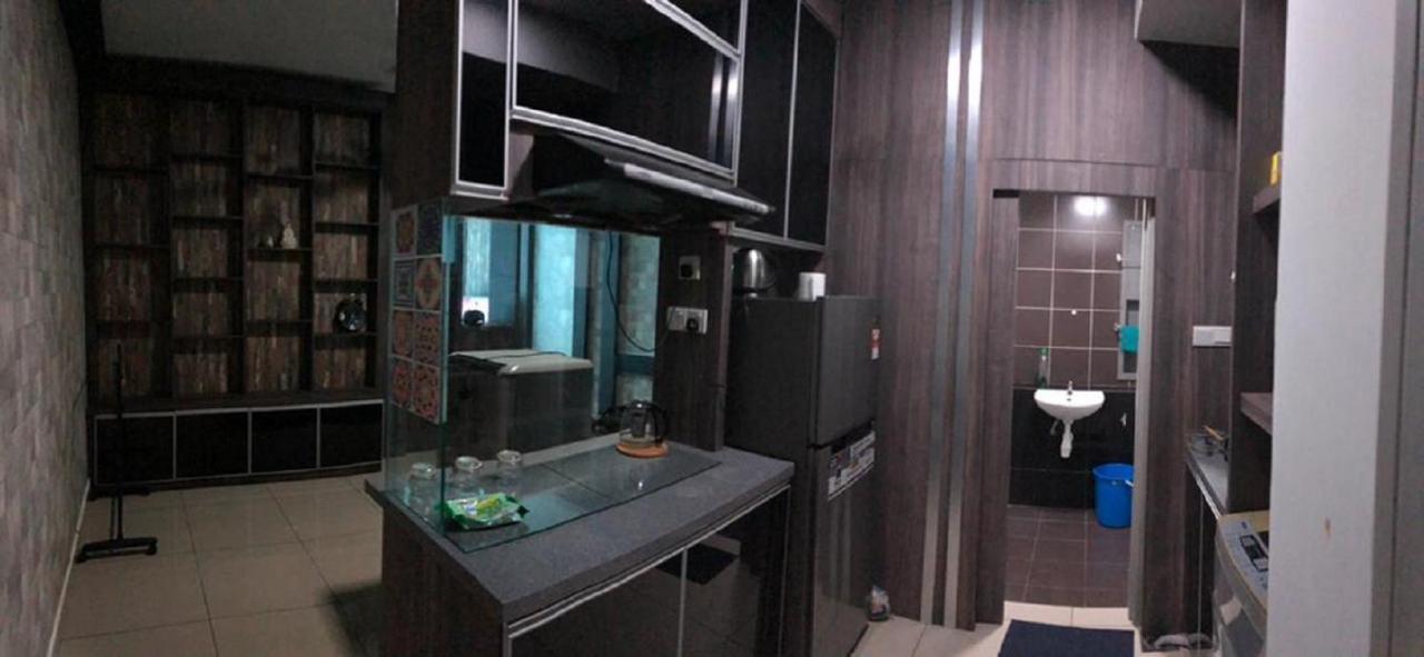 02-Austin Regency Homestay For 2Pax Pool View Johor Bahru Ngoại thất bức ảnh